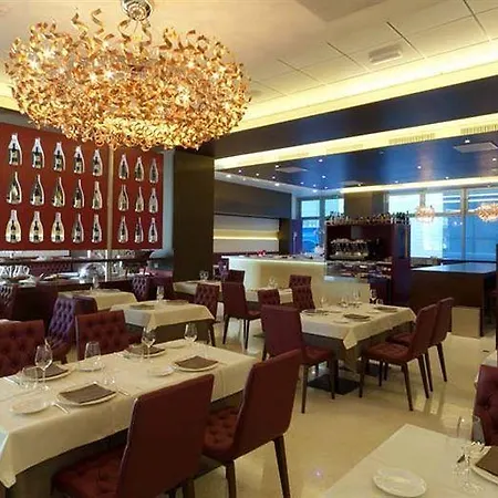 Glamour Отель 4*