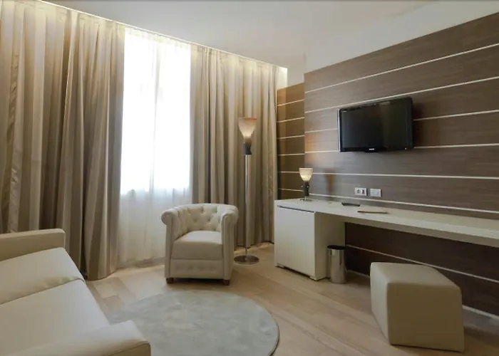 Szálloda Glamour 4*