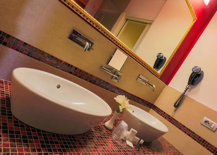 Glamour Hotel