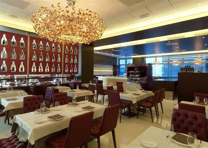 Glamour Hotel 4*